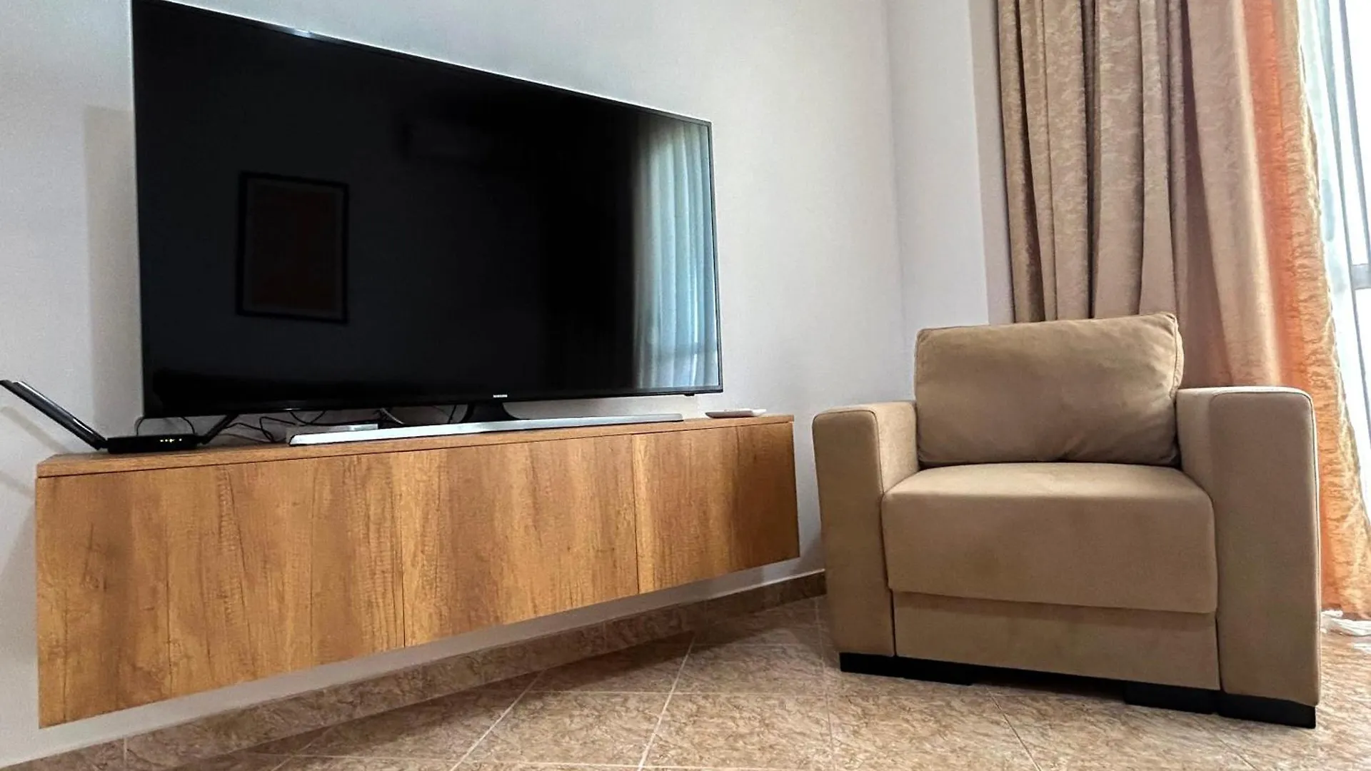 Sea View Apartment 860 Durres