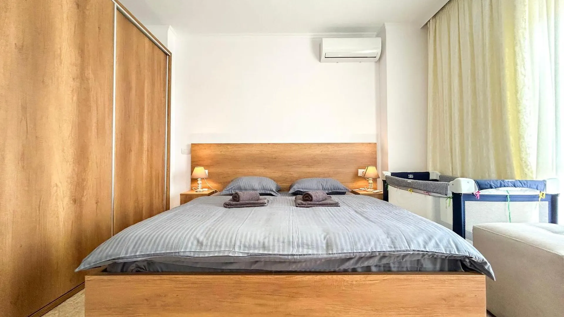 Sea View Apartment 860 Durres